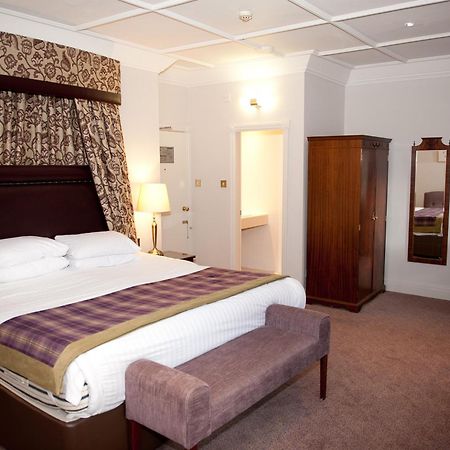 The Lymm Hotel Luaran gambar