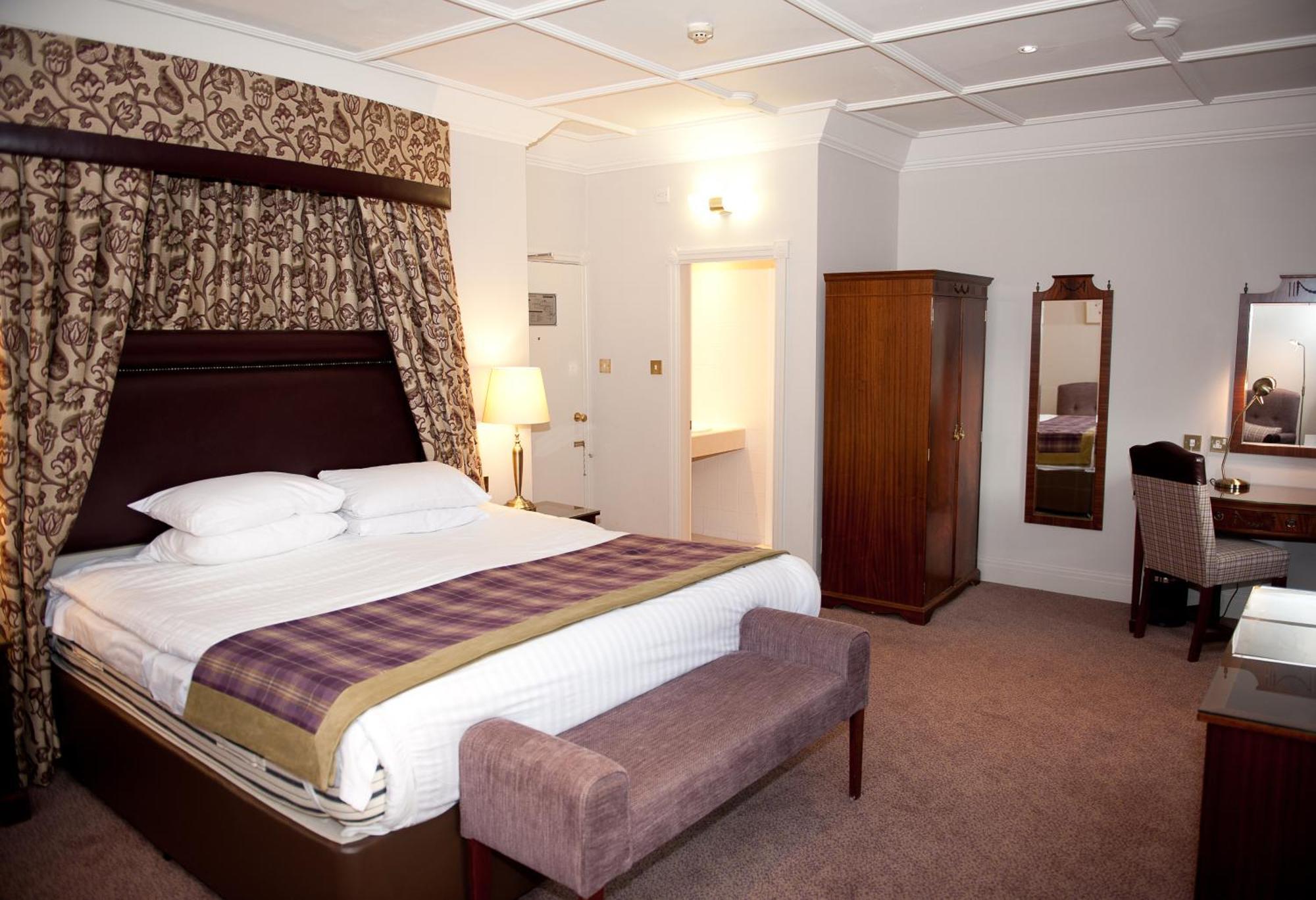 The Lymm Hotel Luaran gambar