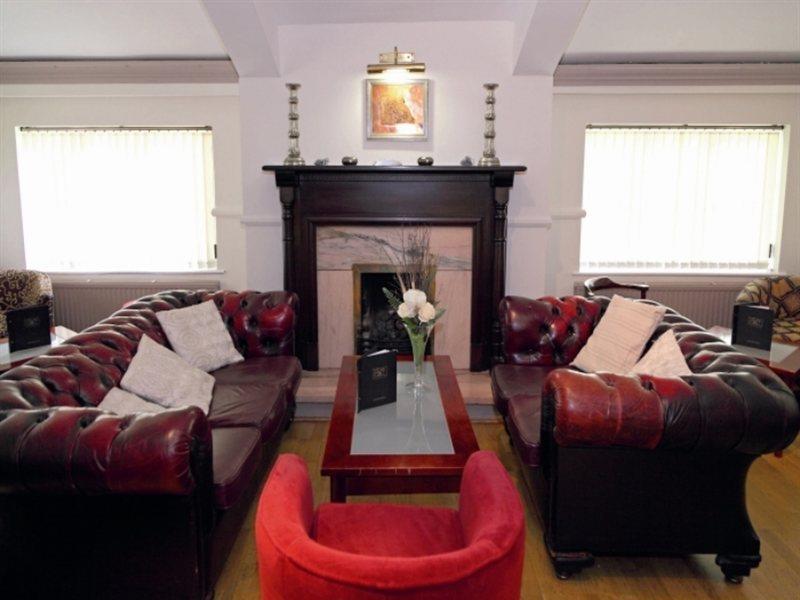 The Lymm Hotel Luaran gambar