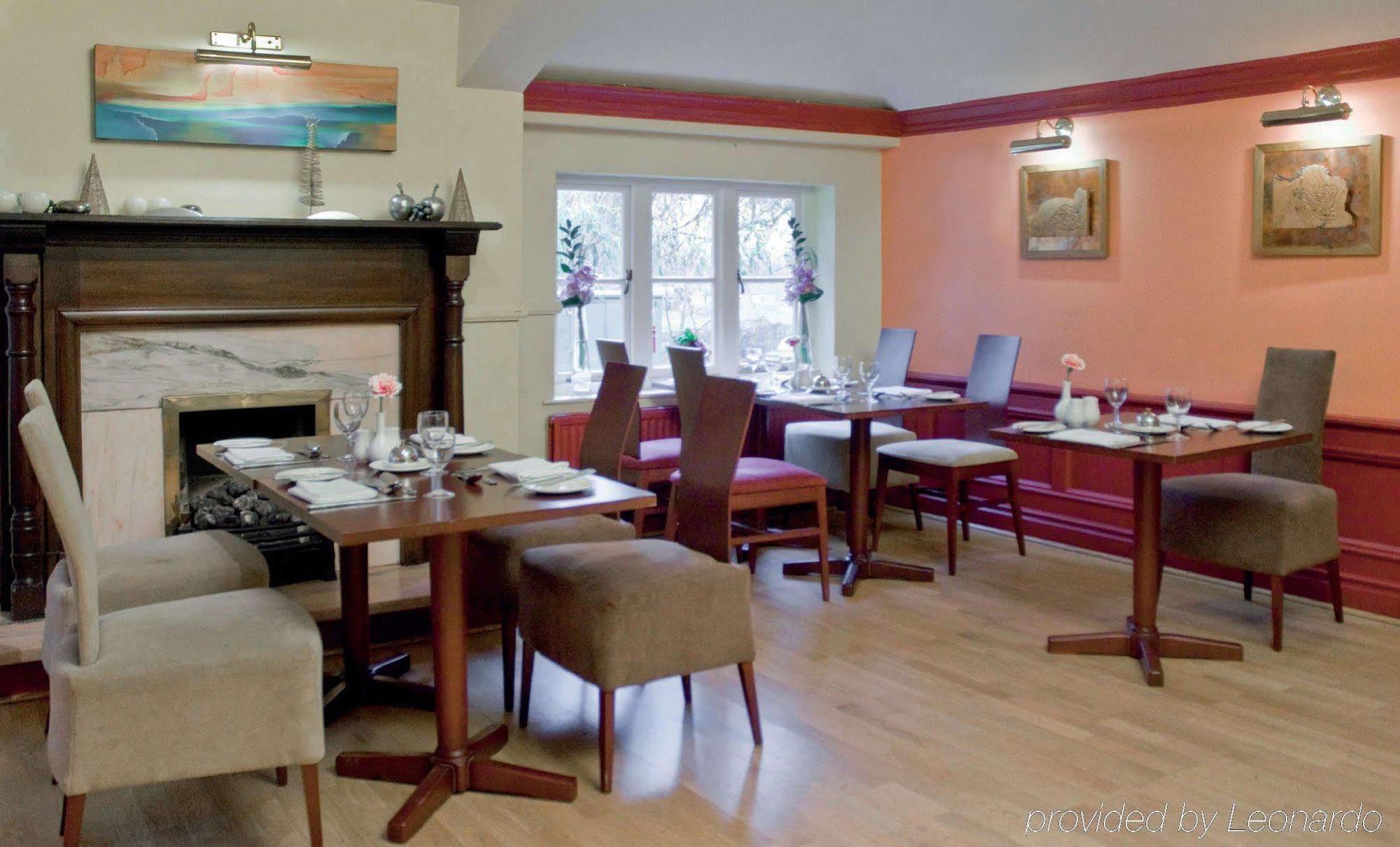 The Lymm Hotel Restoran gambar