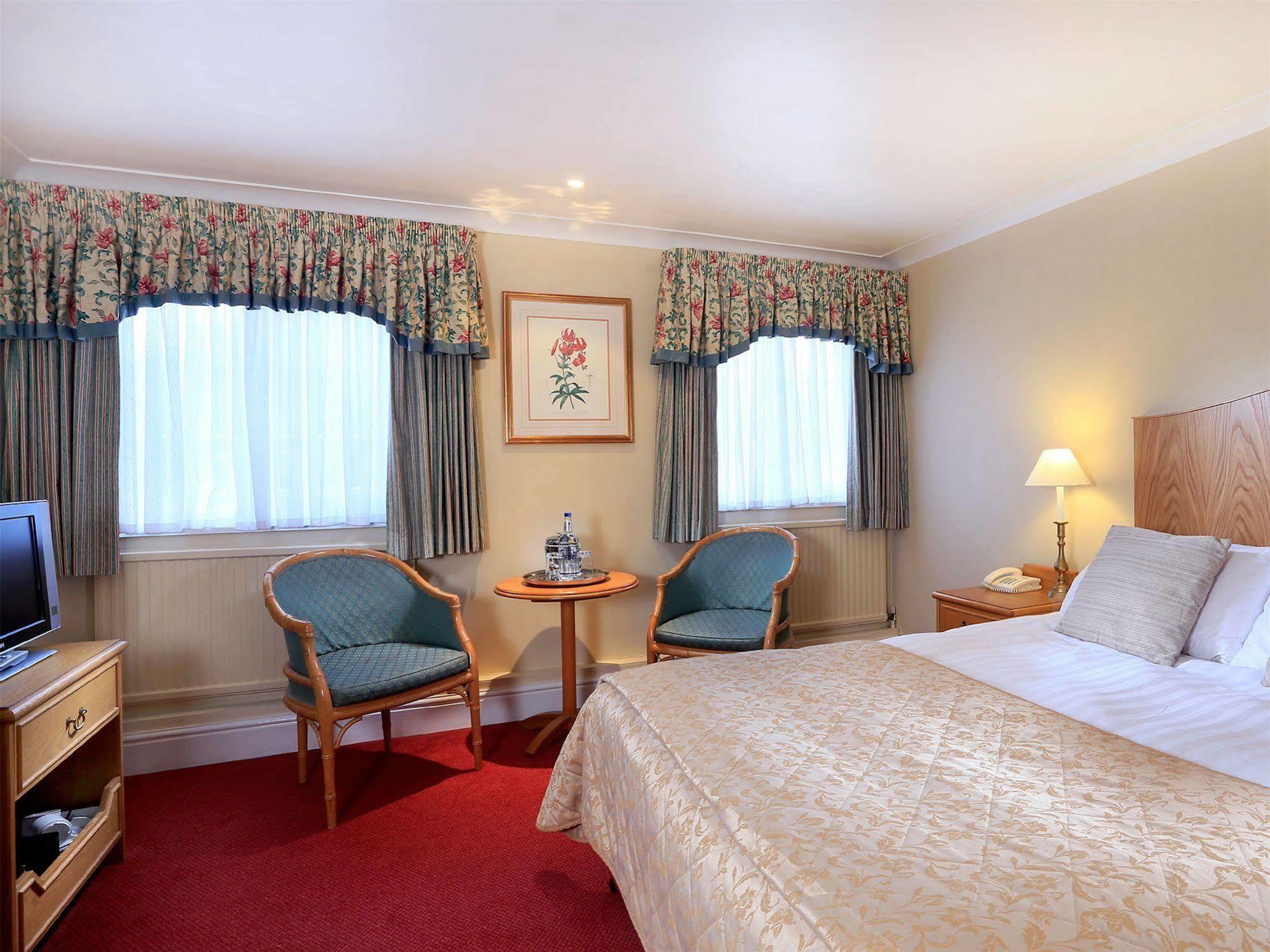 The Lymm Hotel Luaran gambar