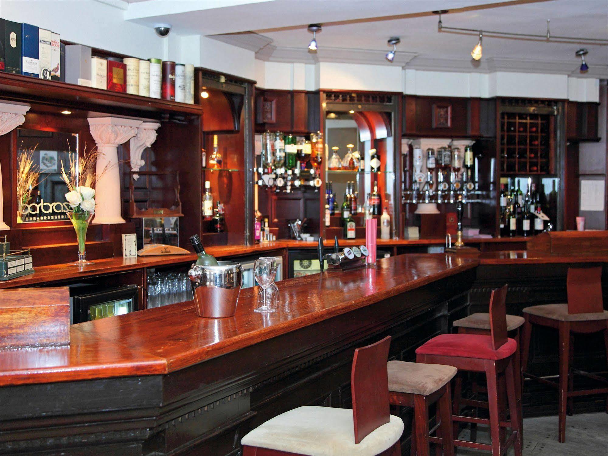 The Lymm Hotel Luaran gambar