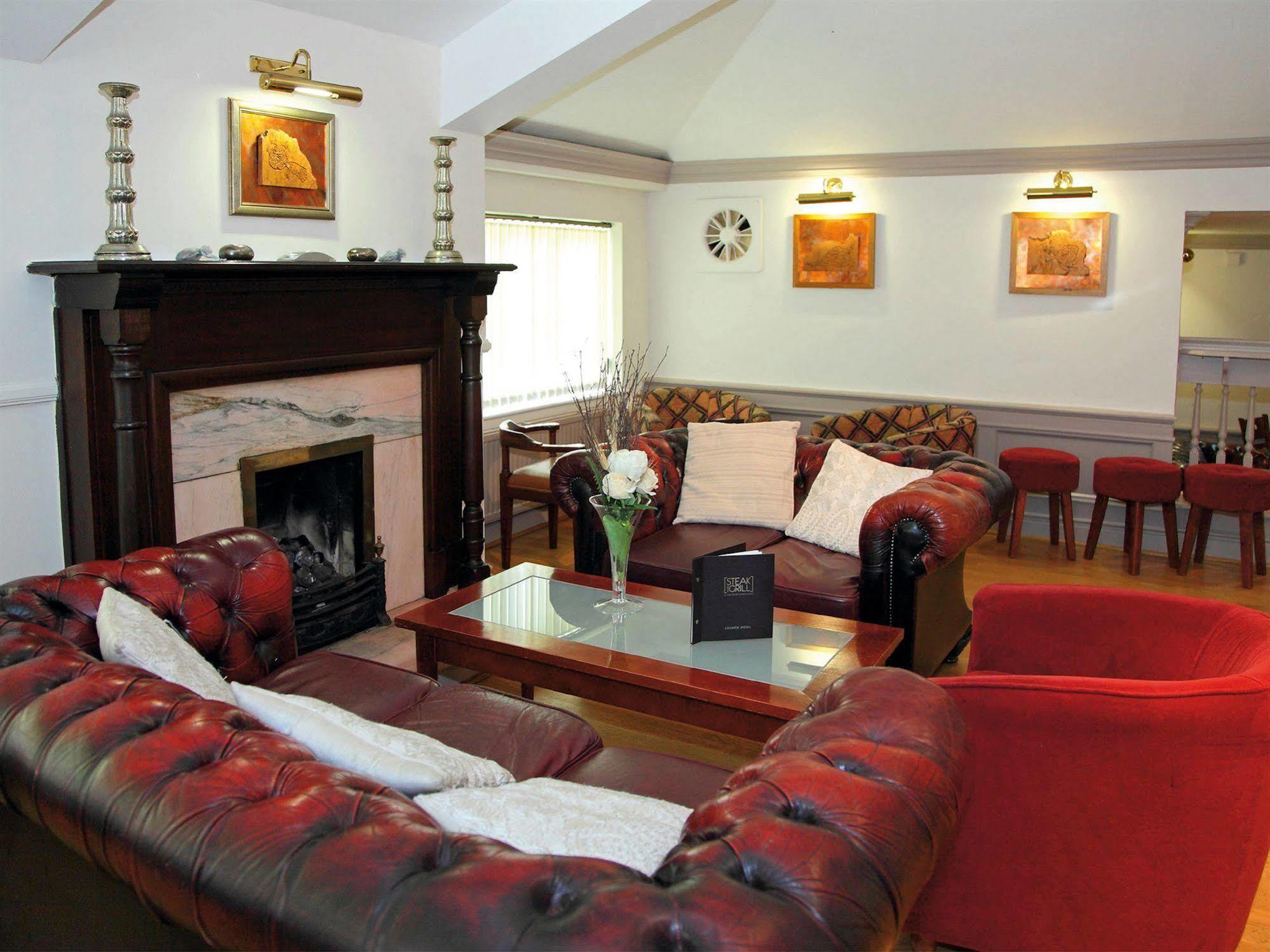 The Lymm Hotel Luaran gambar